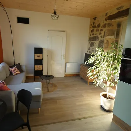 La Ferme De La Chanvriole Guest house Mercuer